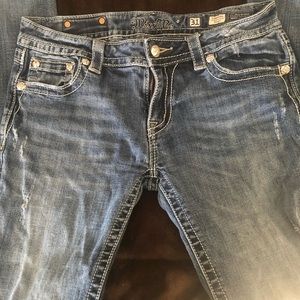 Miss Me Size 31